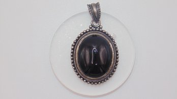 Sterling Victorian Style Onyx Stone Pendant 12.7g