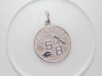 Wells Sterling Class Of 68 Pendant 3.4g