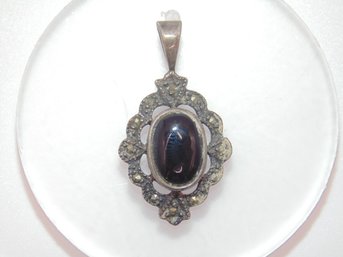 Sterling Onyx Stone Pendant 3.6g