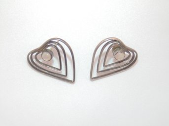 Sterling Heart With Opal Stud Earrings 2.6g