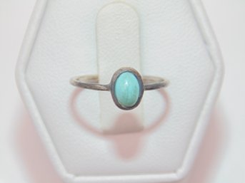 Sterling Turquoise Oval Ring Size 5  .9g