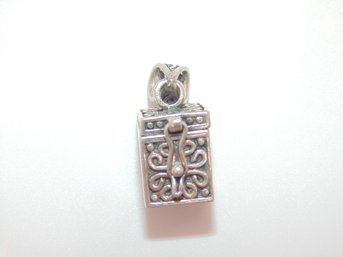 Sterling Cross Lock Box Pendant 5.1g