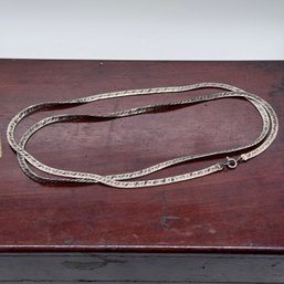 28' Sterling Silver Herringbone Necklace - 19.69 Grams