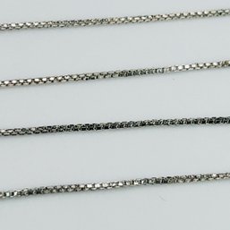 SU Sterling Silver Box Chain Necklace 1.12 G