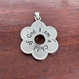 'I Am A Child Of God' Sterling Pendant - 2.91 Grams