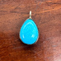 Simple Turquoise & Sterling Pendant - 1.47 Grams