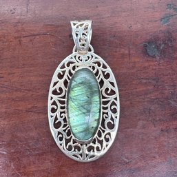 Labradorite Pendant With Sterling Silver Filigree Setting - 11.18 Grams