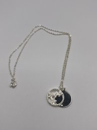 18 Sterling Chain And Circular Pendants With Flowers And Mother Daughter Friends, Forever  Inscription 6.1g