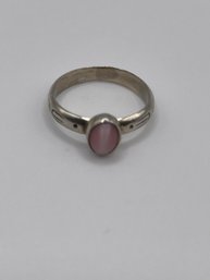 Sterling Ring With Band Design And Pink Stone 1.78g Size 7