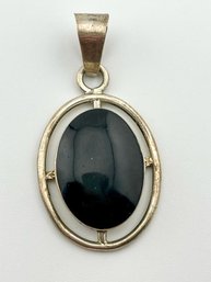 TAXCO Heavy Sterling Pendant With Onyx Inlay 11.42g