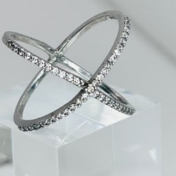 RHINESTONE, Sterling Silver Crisscross Ring. Size 8. 3.30g.