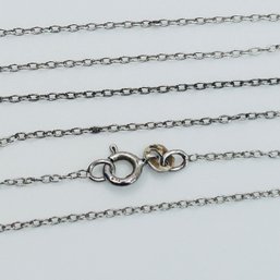 SCI, Sterling Silver Cable Chain Necklace. 0.85 G. Unknown Mark.