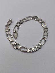 Italy- Sterling 8.5 Inch Chain Bracelet 13.7 2g