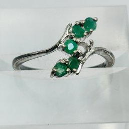 SterlingSterling Silver Band With Green Stone Size 6.5, 2.22 G