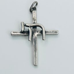 Chai Cross, Sterling Silver Religious Pendant. 7.27 G