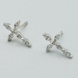 Sterling Silver Cross Dad With Clear Stones .75 G