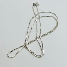 Italy, FAS Sterling, Silver Vibrant Box Chain 4.24 G