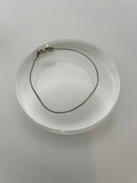 Italy Sterling Silver Dainty Herringbone Bracelet 1.5g