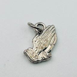 Sterling Silver Praying Hands Pendant 1.6 G