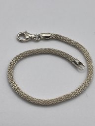 Italy- Sterling Snake Chain Bracelet 3.7 6g.   7 Long