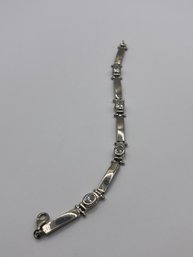 Sterling  Link Bracelet With Clear Oval Stones. 10.63g.  7 Long