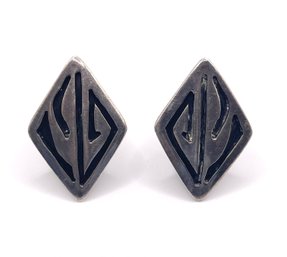 Sterling Screwback Earrings 7g