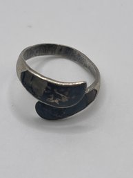 SIAM- Sterling Vintage Bypass Ring 2.25g    Sz. 5.5