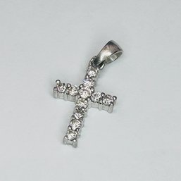 Sterling Silver Cross Pendant With Clear Stones 1.29 G