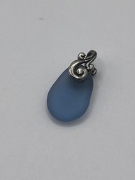 Sterling Pendant With Blue Stone 1.65g
