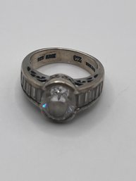 Sterling Ring With Oval Semi-bezel Baguette Accent  5.89g  Sz. 6.5
