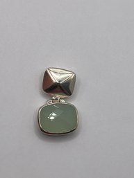 Sterling Pendant With Light Green Stone   9.68g
