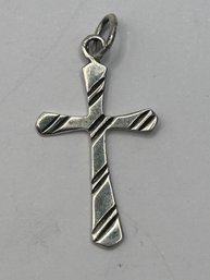 Sterling Silver Cross Pendant, 1.2 G