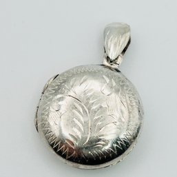 Sterling Silver Round Locket H Detail 4.65 G