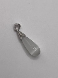 Sterling Pendant With White Tear Drop Stone  2.1g