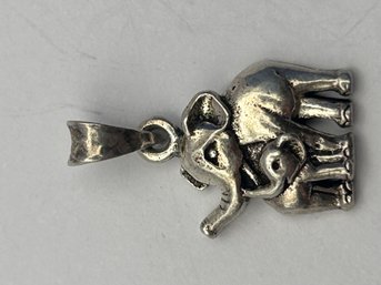 Sterling Silver, Mother And Baby Elephant Pair Pendant, 4.2 G