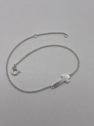 Sterling Link Bracelet With Cross  1.05g   8' Long
