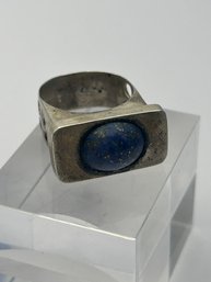 Sterling Silver Ring With Rectangular Design And Blue Oval Stone Size 6.5, 16.65 G