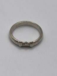 Sterling Ring With Top Design  3.77g   Sz. 9