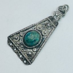 Sterling Silver Pendant, Lovely, Green Stone, 2.99 G Unknown Mark