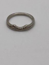 Sterling Ring With Dainty Design   1.94g   Sz. 6.5