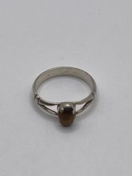 Sterling Ring With Tigers Eye Stone  2.04g   Sz. 7