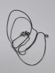 Italy - Sterling Box Chain  1.30g   18'long