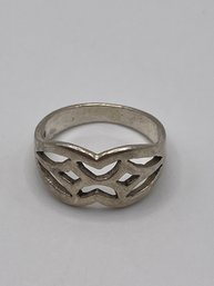Sterling Ring With Cutout Design  3.10g   Sz. 7