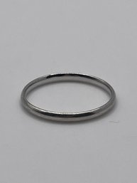 Thin Sterling Band 1.19g  Size 8.5