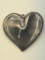 TC  137 Mexico Sterling Silver Heart Pin 17.82 G
