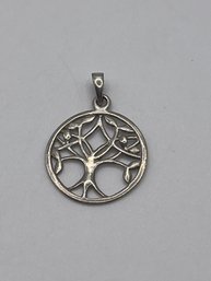 THAI Round Sterling Pendant With Tree Of Life Outline 1.41g