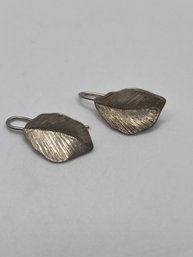 Sterling Earrings Leaf Design 1.57g