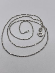 18' Petite Sterling Chain 1.57g