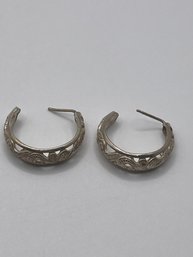 Sterling Conch Earrings With Scroll Design   3.46g