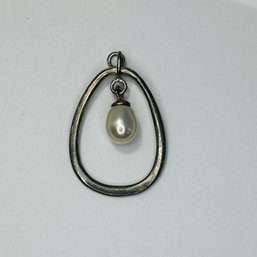 Sterling Silver Pendant With Single Dangle, Pearl Stone, 1.36 G